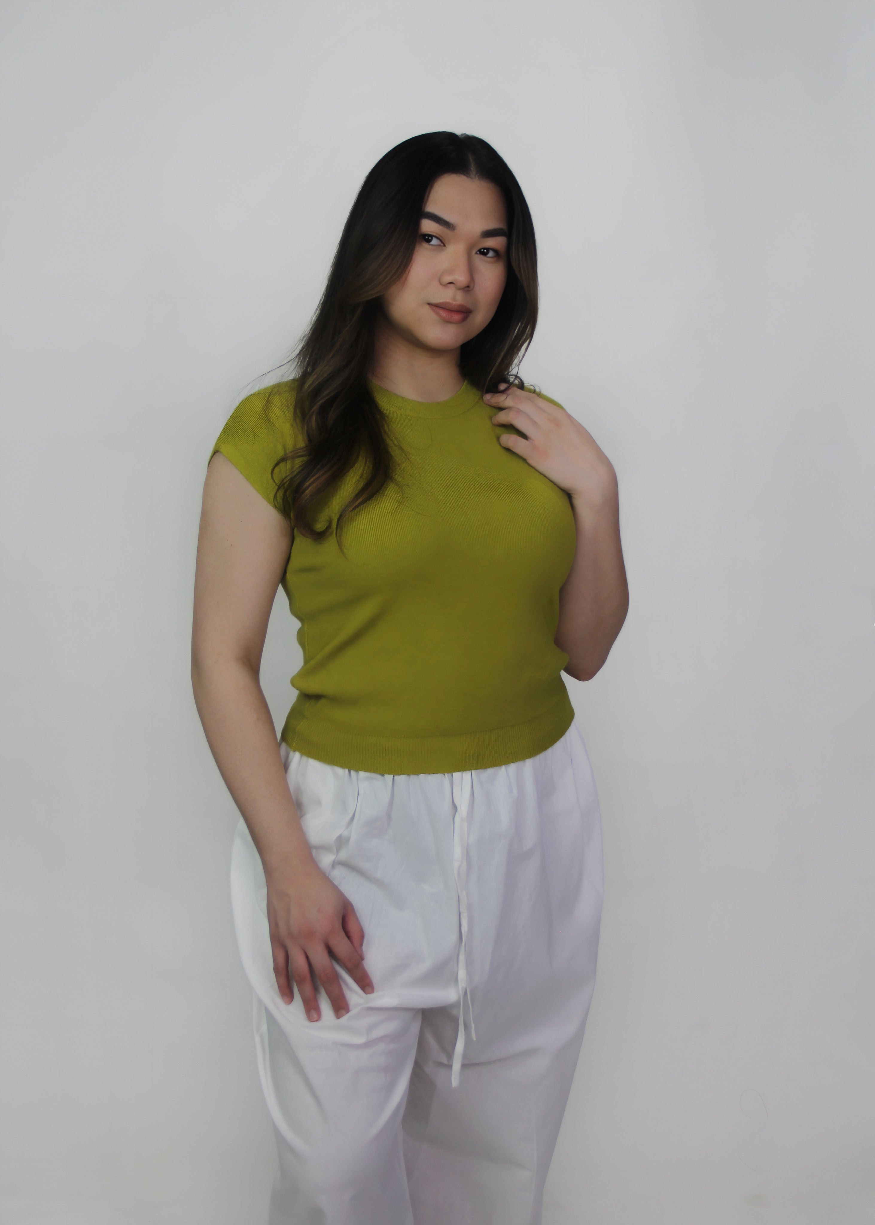 Minimal Knit Fitted Top