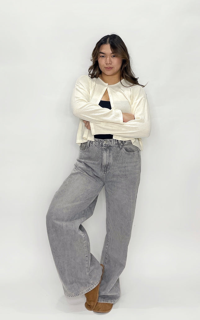 Cropped Button Cardigan – Fits Up to L/1XL