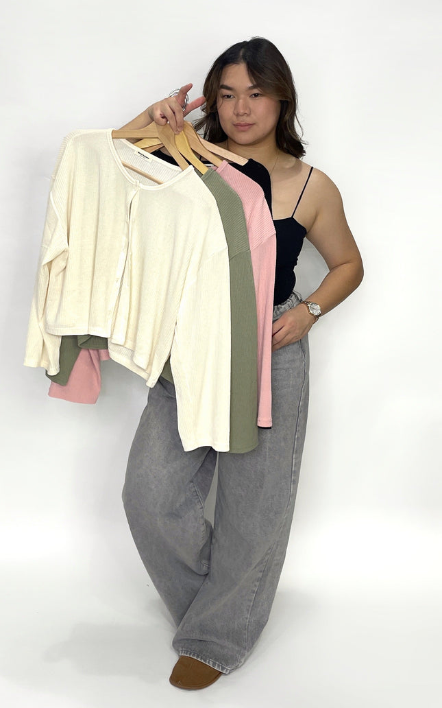 Cropped Button Cardigan – Fits Up to L/1XL