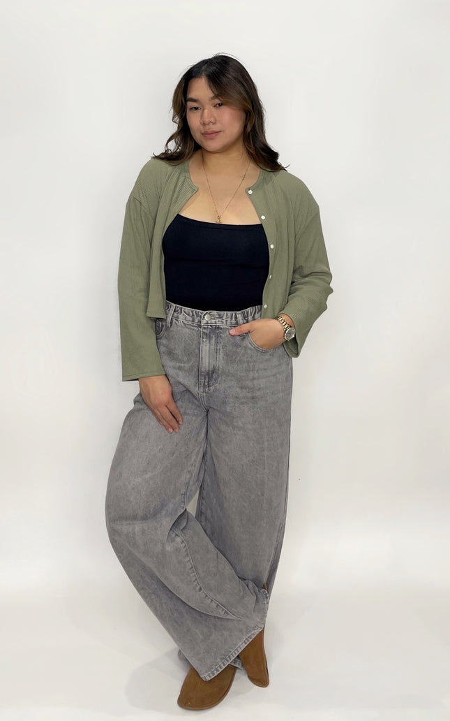 Cropped Button Cardigan – Fits Up to L/1XL