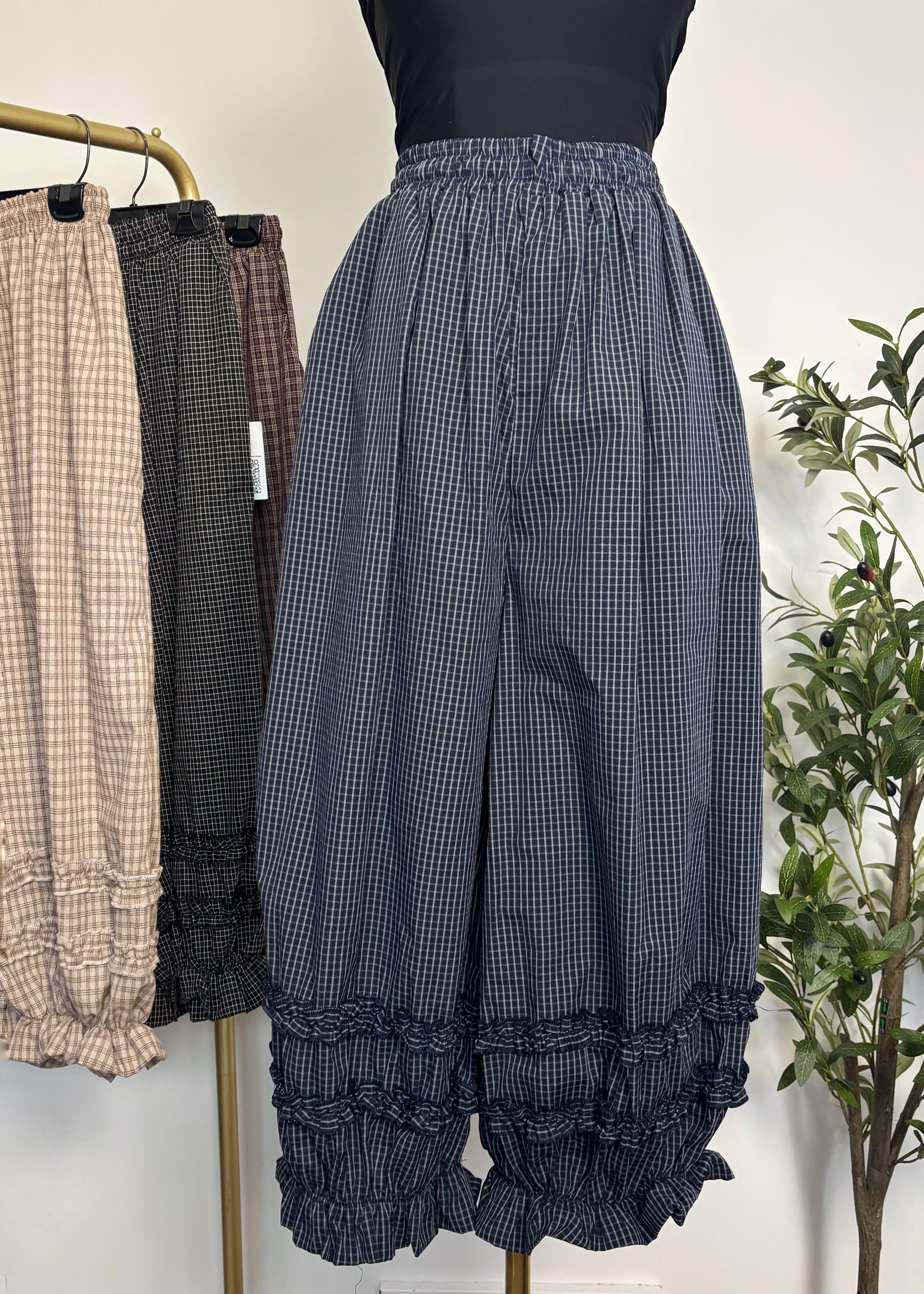 Plaid Barrel Cotton Pants