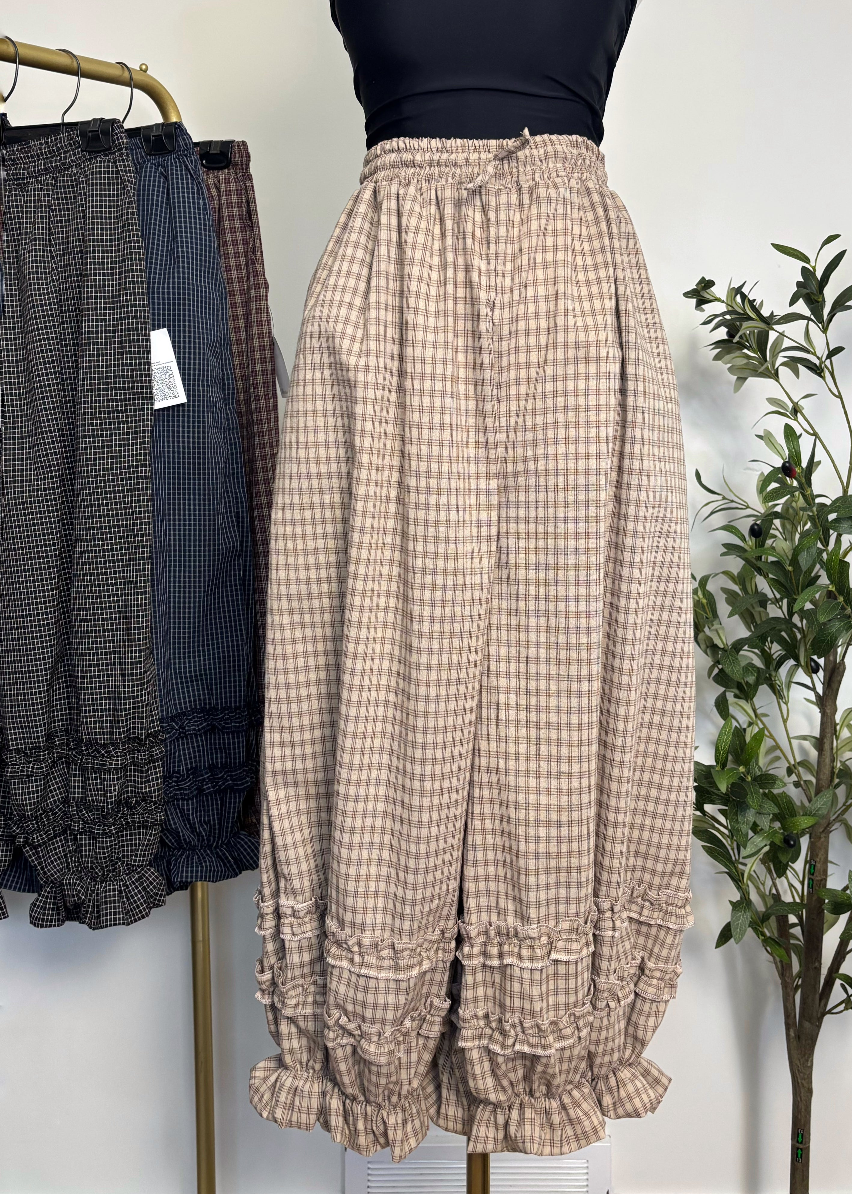 Plaid Barrel Cotton Pants