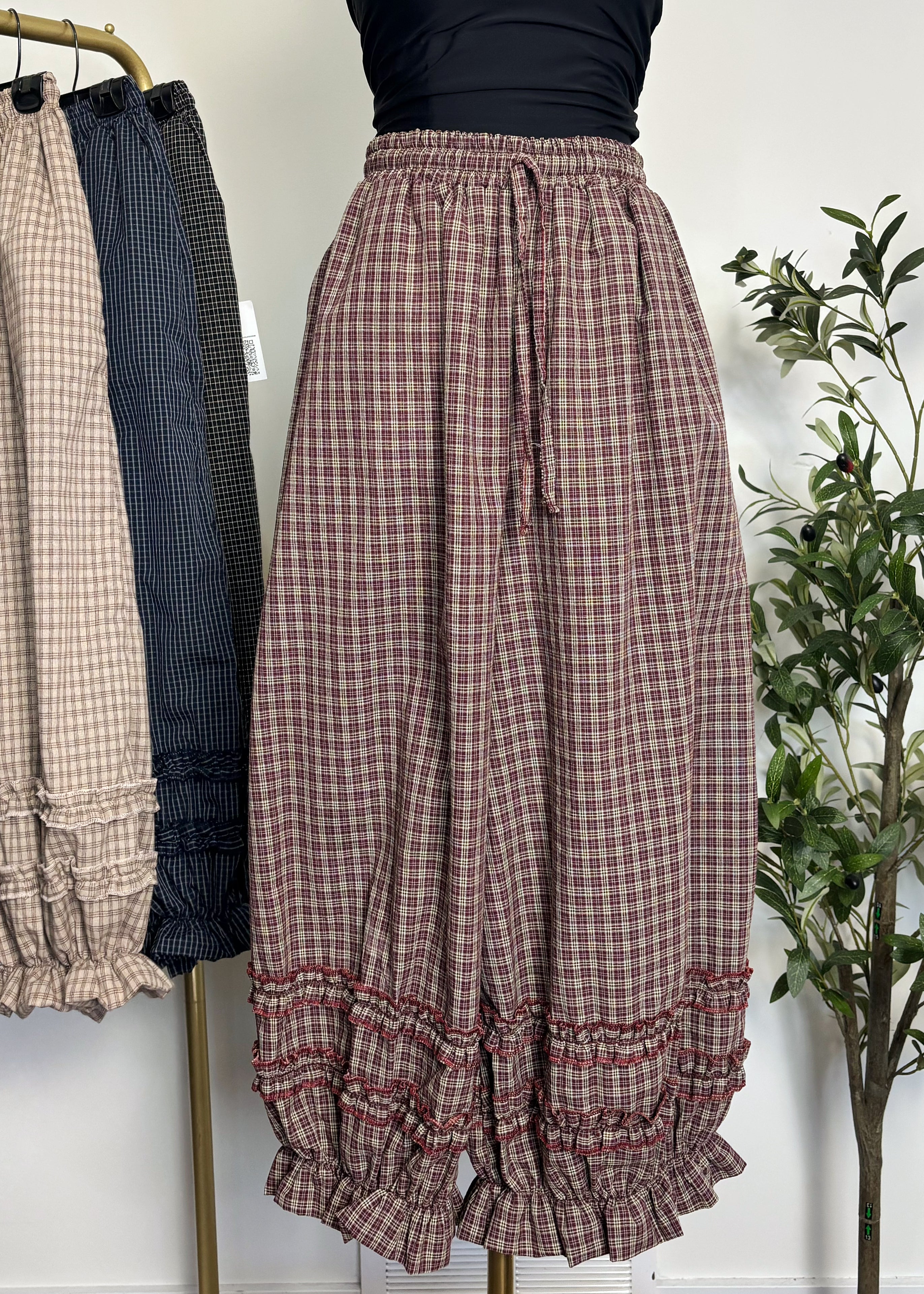 Plaid Barrel Cotton Pants