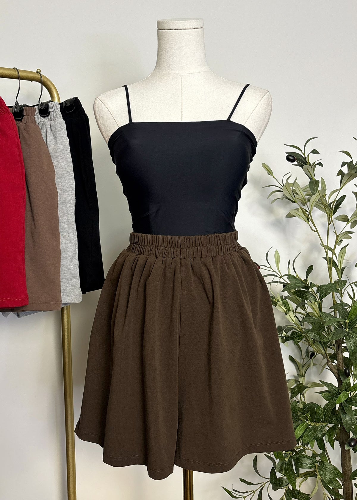 Wide-Leg Basic Shorts