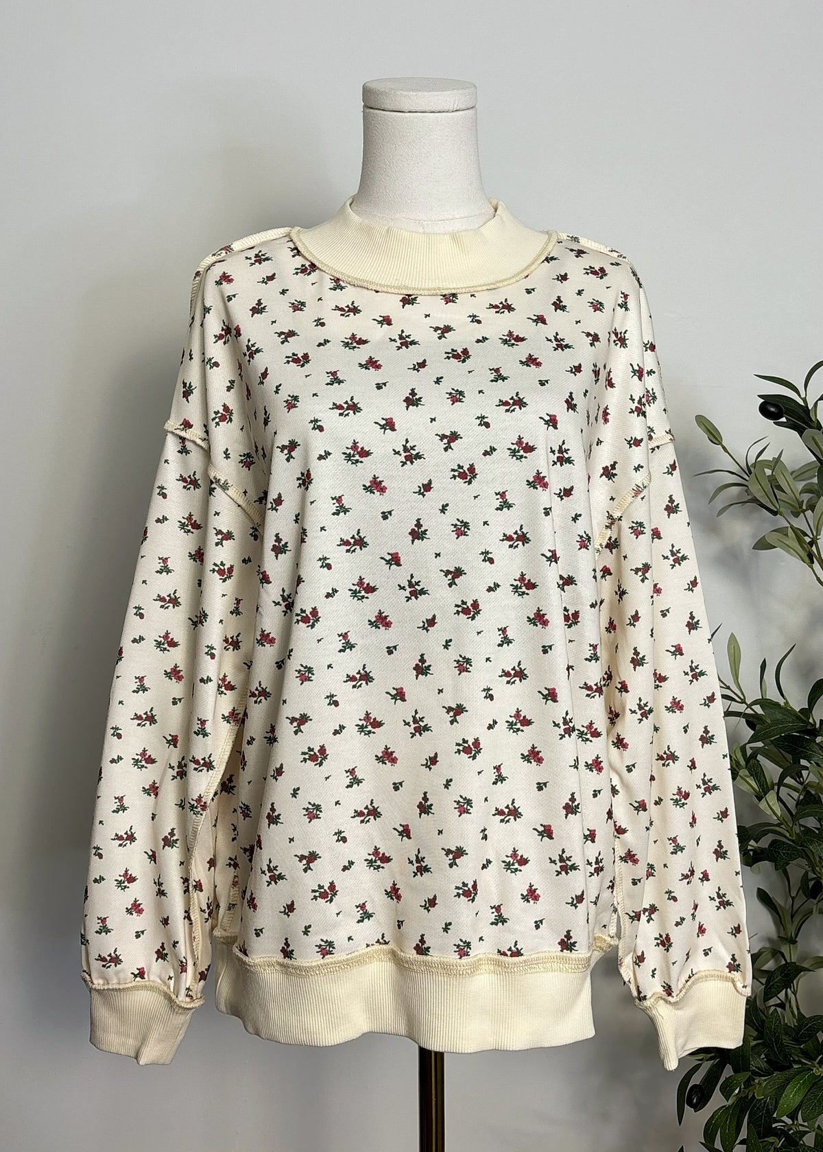 Floral Crewneck Top
