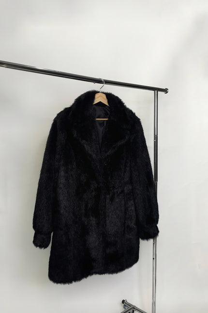 Bestiedas Furr Collection – One-of-One Luxury Faux Fur Coats