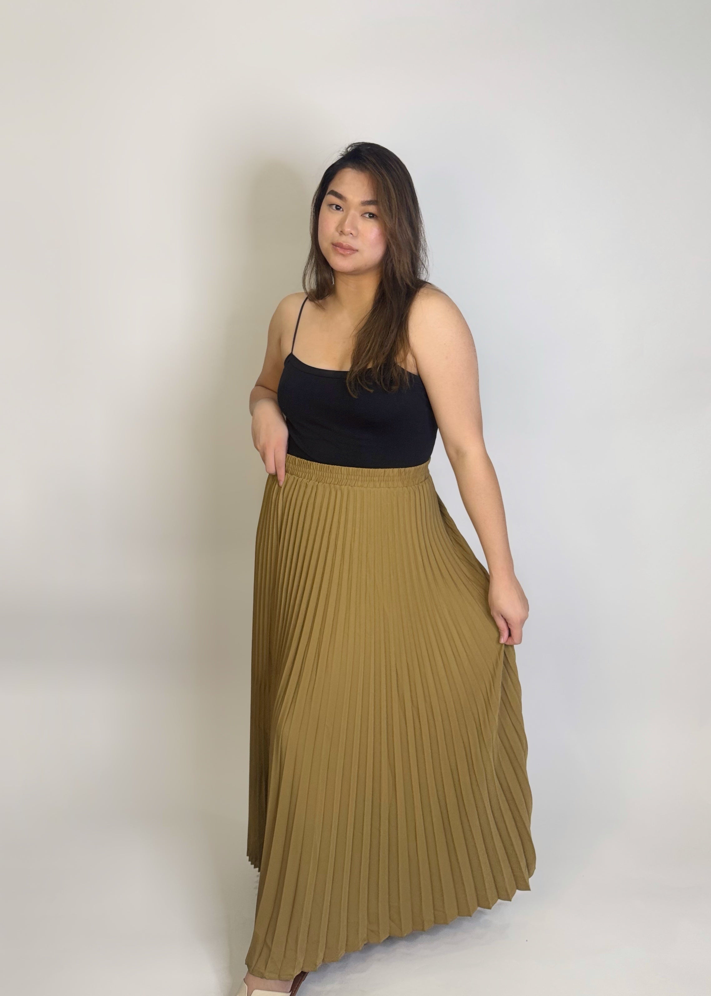 Pleated Maxi Skirt – O/S (24"–46")