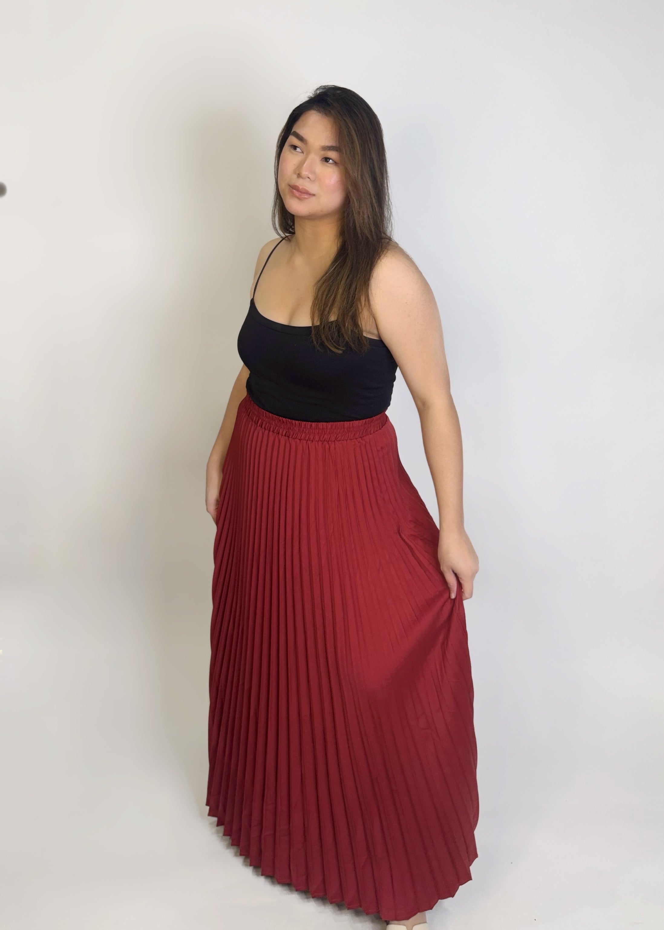 Pleated Maxi Skirt – O/S (24"–46")